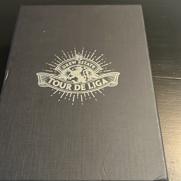 Drew Estate Tour de Liga Cigar Case - Picture 8 of 8